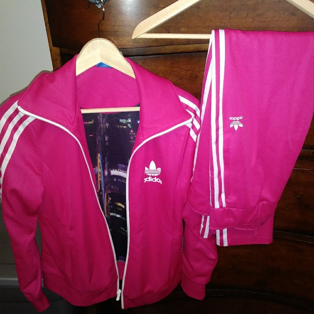 Pink Adidas sweat suit